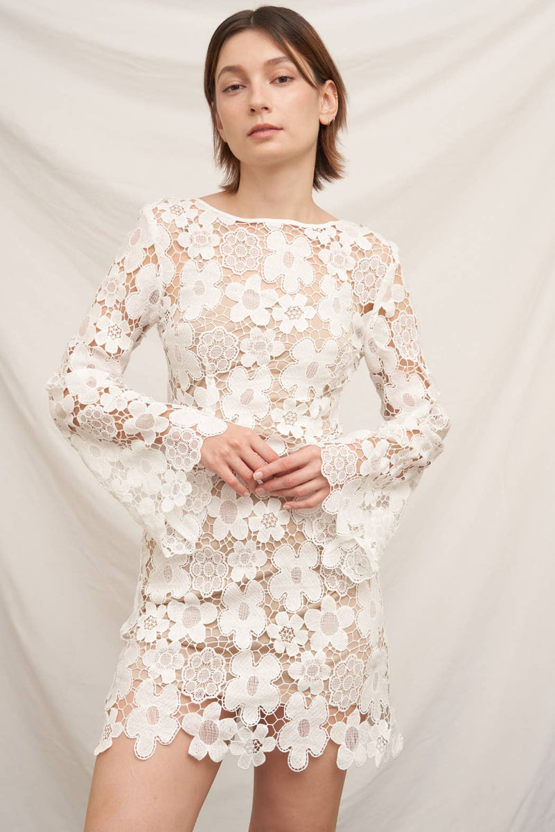 white lace dress bell sleeves Floral Lace Bell Sleeve Mini Dress L