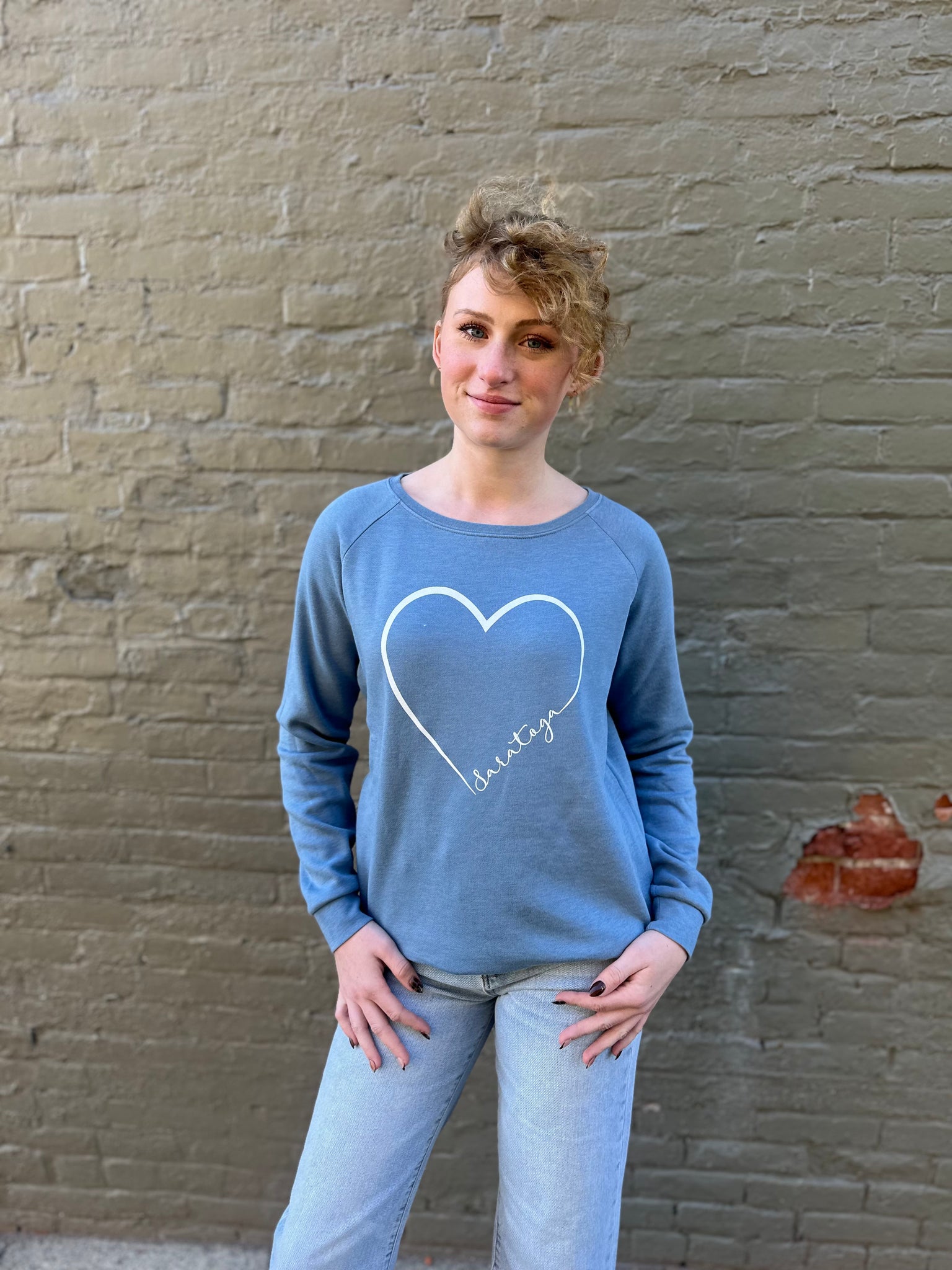 Saratoga Love Crewneck Blue