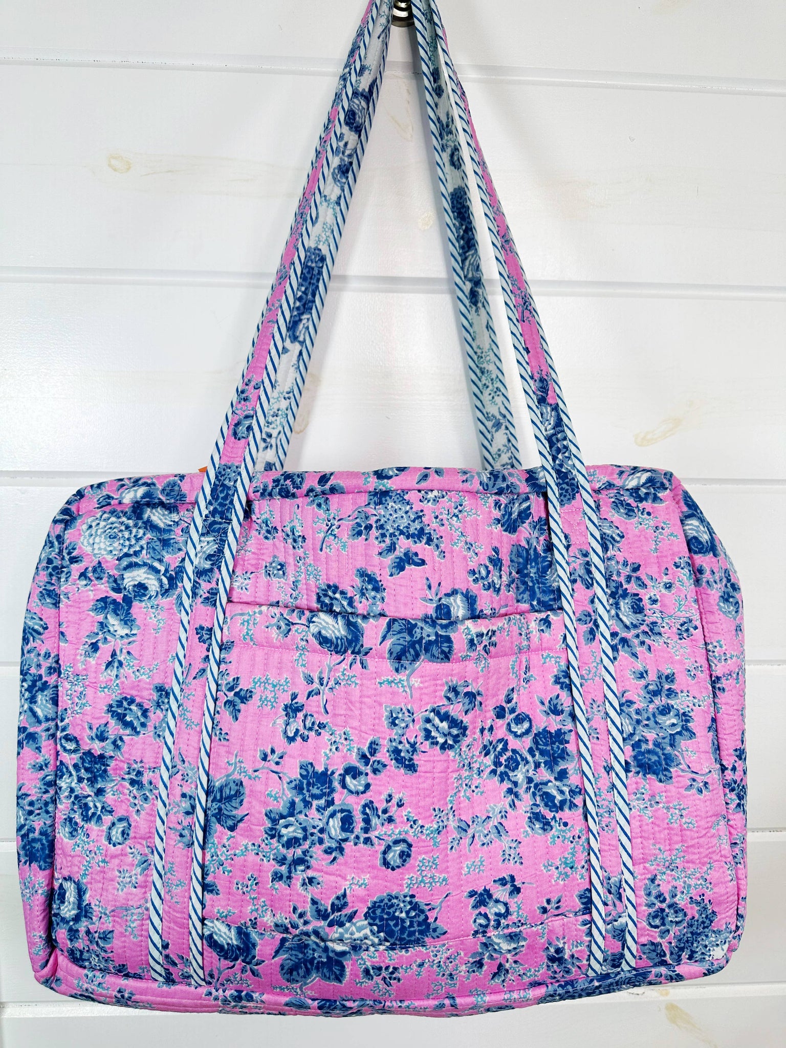 Cottage Floral Quilted Duffle Bag
