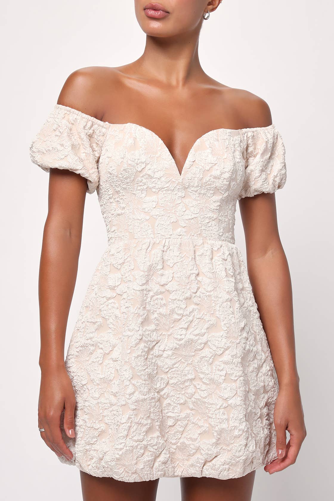 jacquard puff sleeve mini dress Short Puff Sleeve Floral Jacquard Mini Dress - SMALL / Black