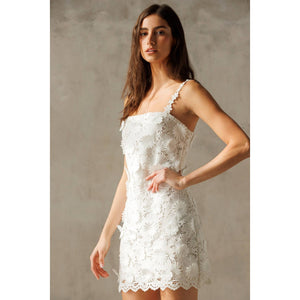 Layla Lace Mini