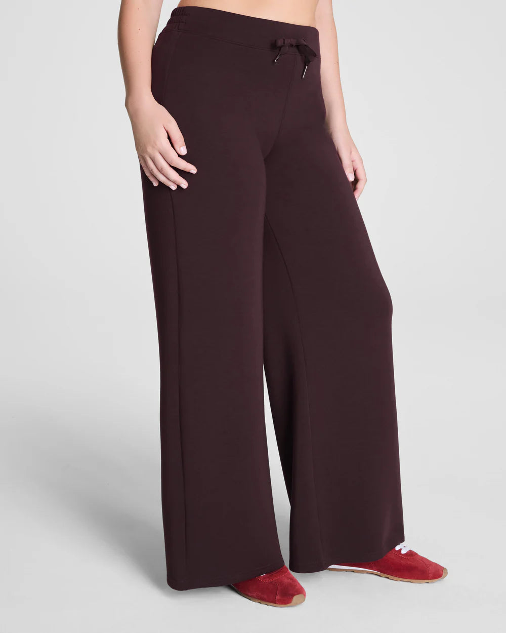 SPANX AirEssentials® Wide Leg Pant Truffle Brown - Petite