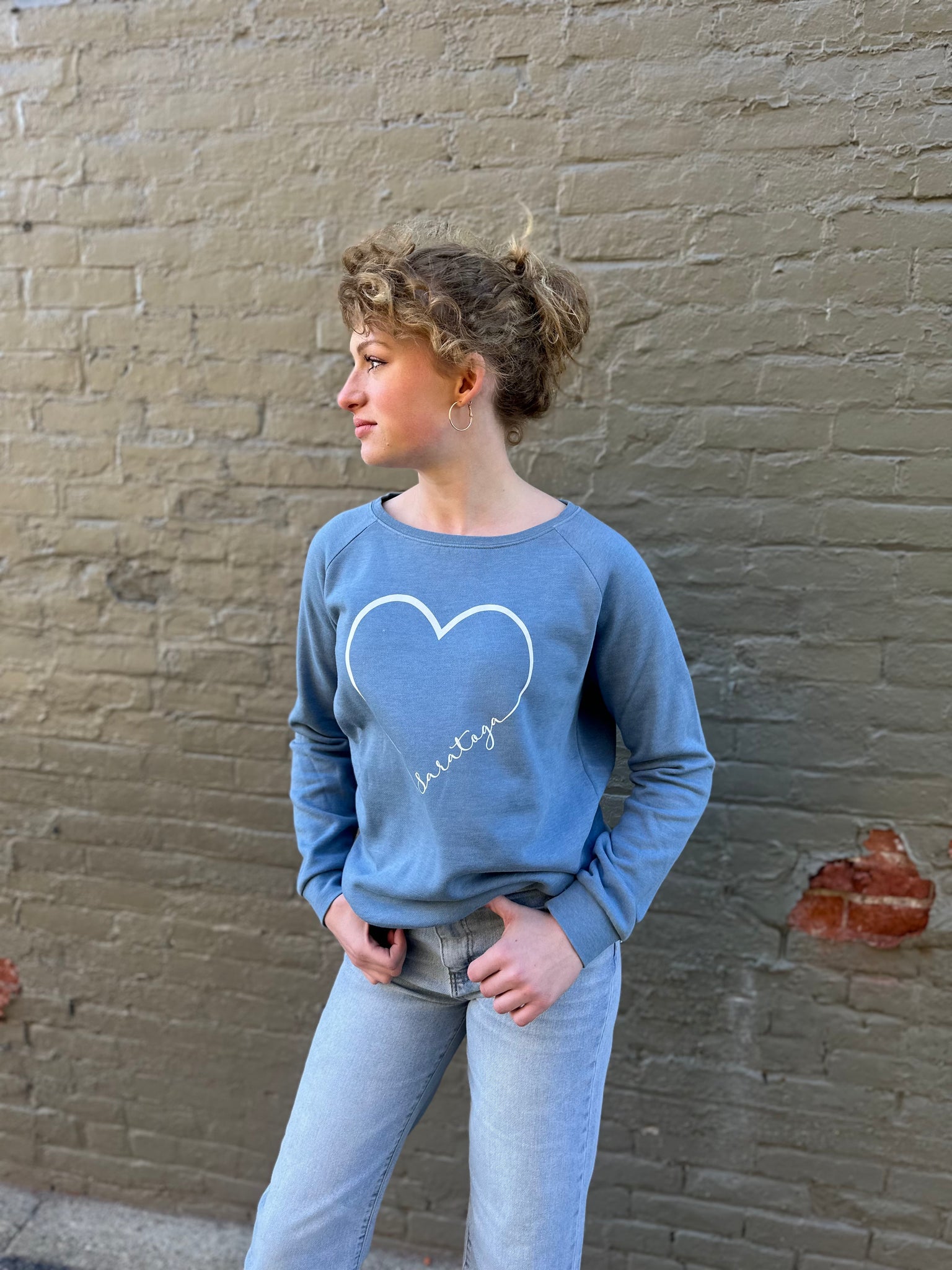 Saratoga Love Crewneck Blue