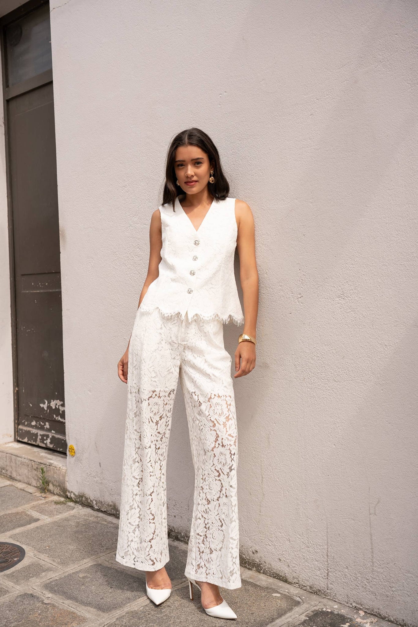 Elodie Lace Top - white & Black