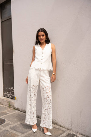 Elodie Lace Top - white & Black