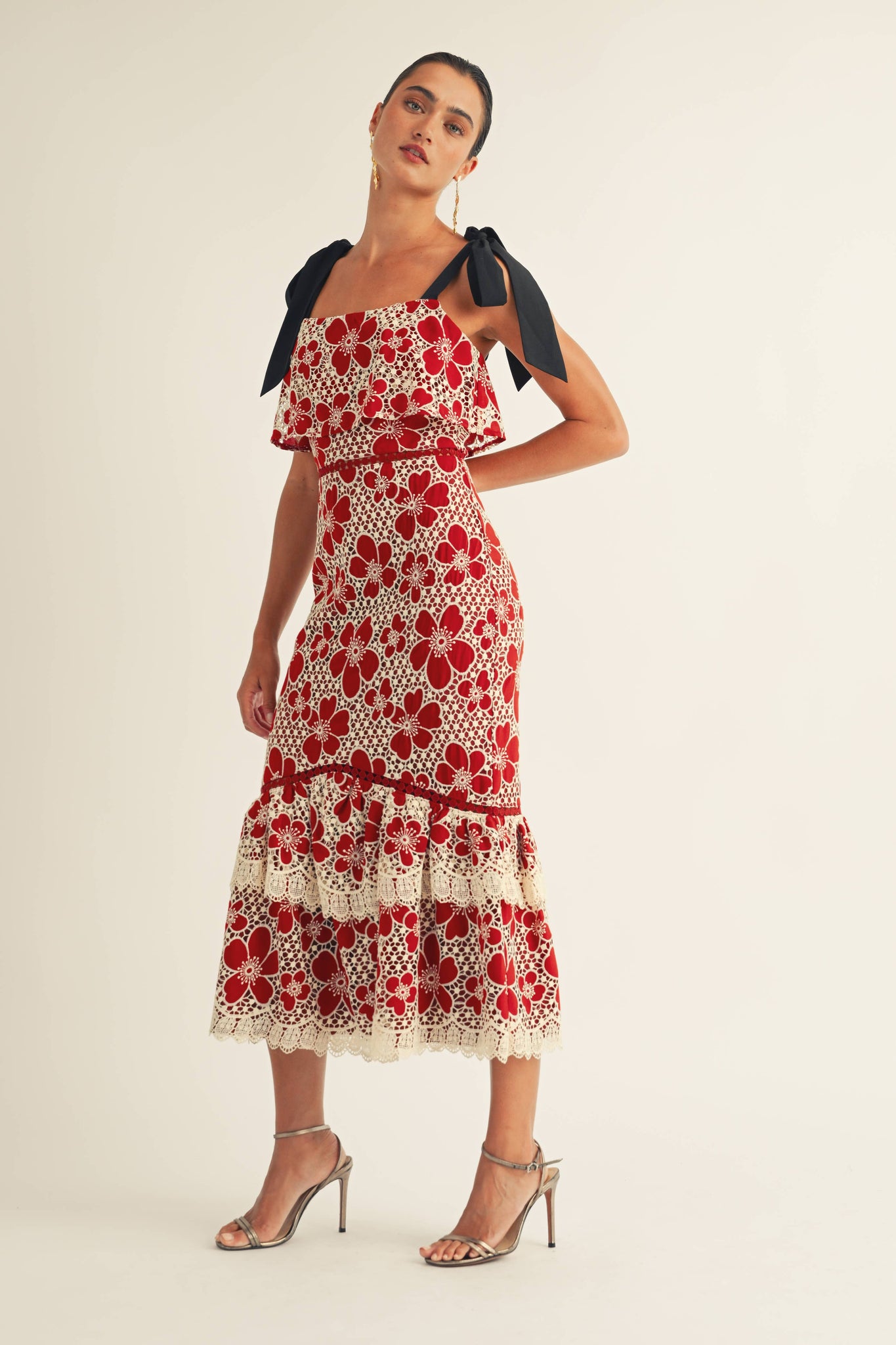 Flower Embo Lace Midi Dress