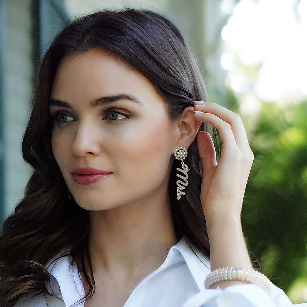 Canvas Style - Miss to Mrs. Studded Enamel Earrings in Ivory