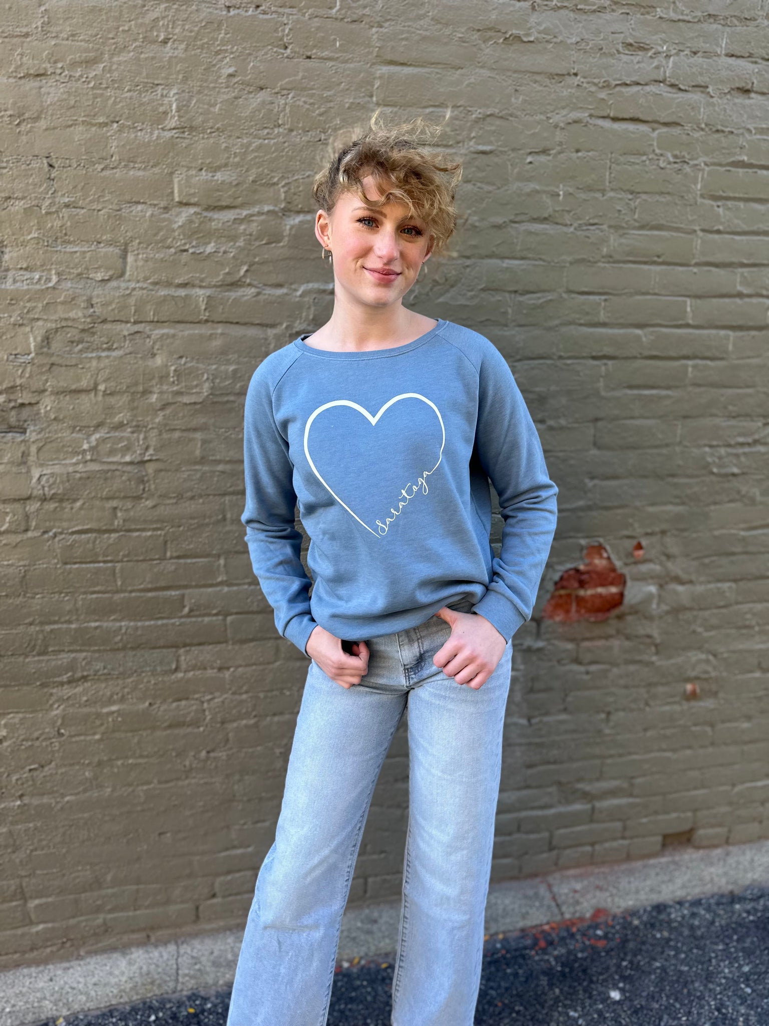 Saratoga Love Crewneck Blue