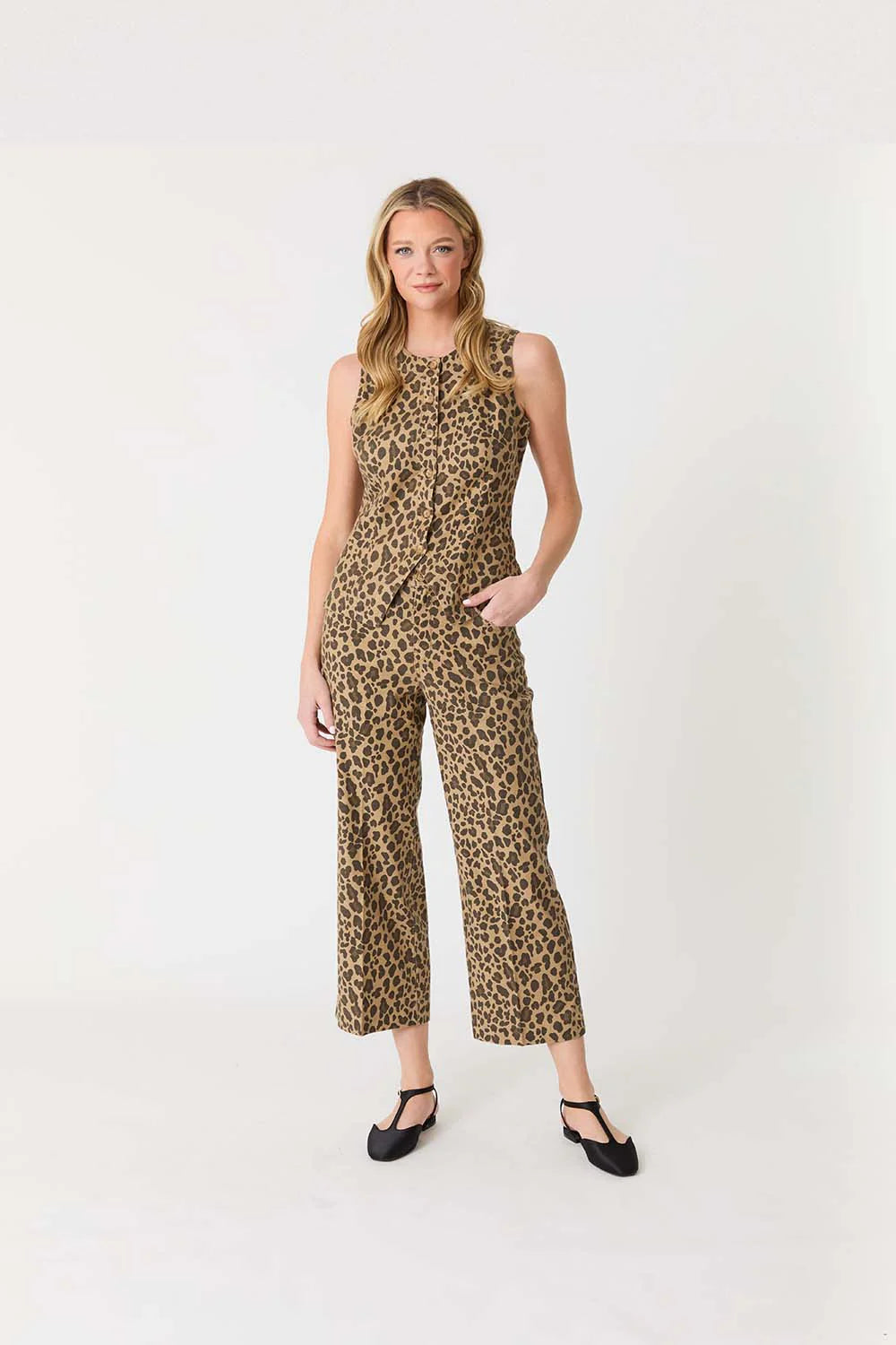Annabelle Leopard Print Crop Wide Leg Pant