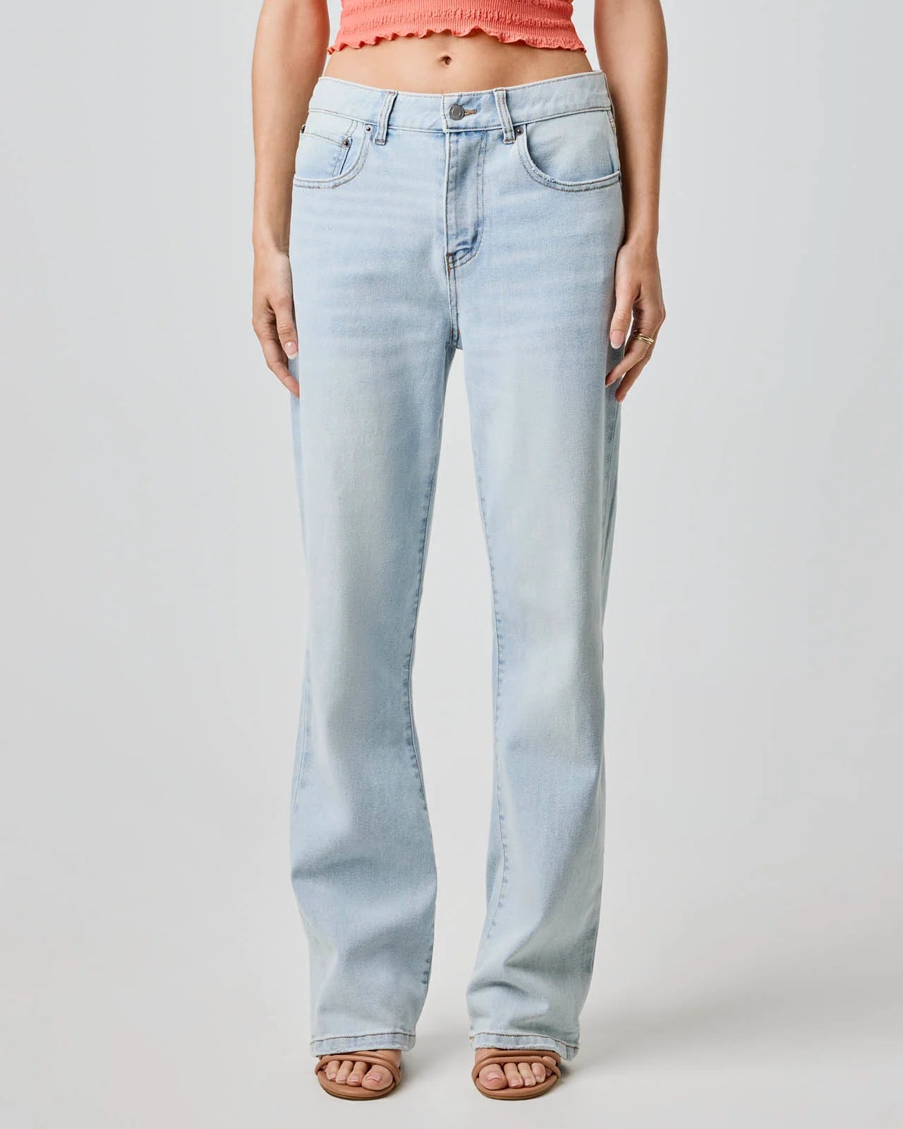 Boyfriend Jean Light Wash
