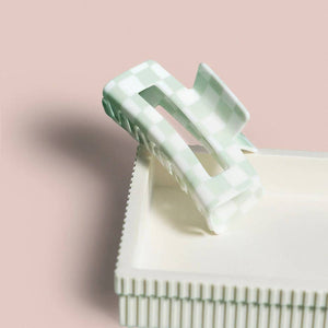 KITSCH - Kitsch x Divi Recycled Plastic Checkered Claw Clip 1pc