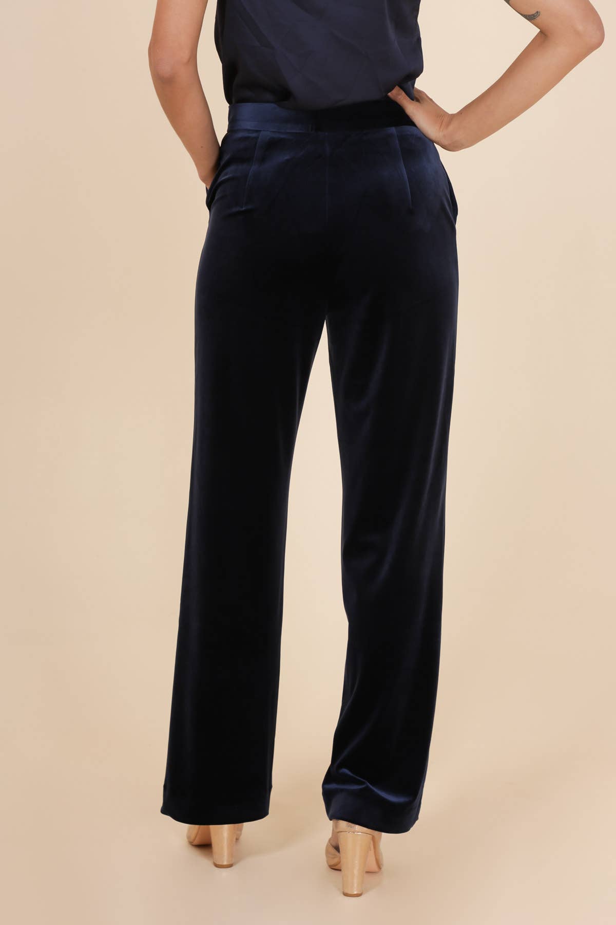 Straight cut high waist velvet pants- Navy
