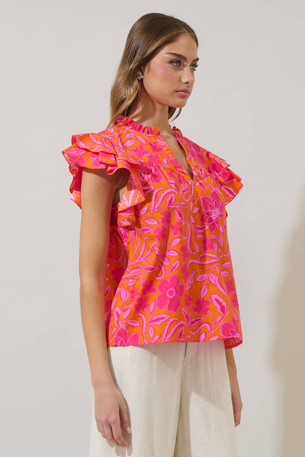 Rea Floral Emery Split Neck Top