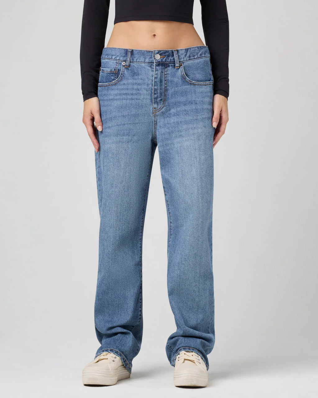 Boyfriend Jean Medium Wash