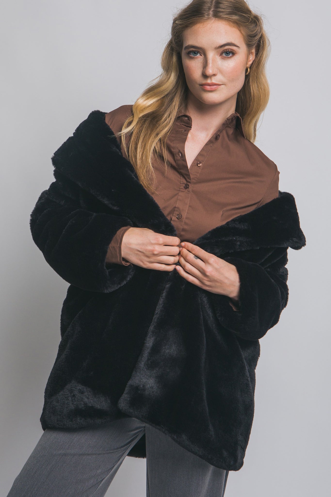 Long Sleeve Faux Fur Coat