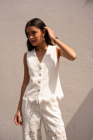 Elodie Lace Top - white & Black