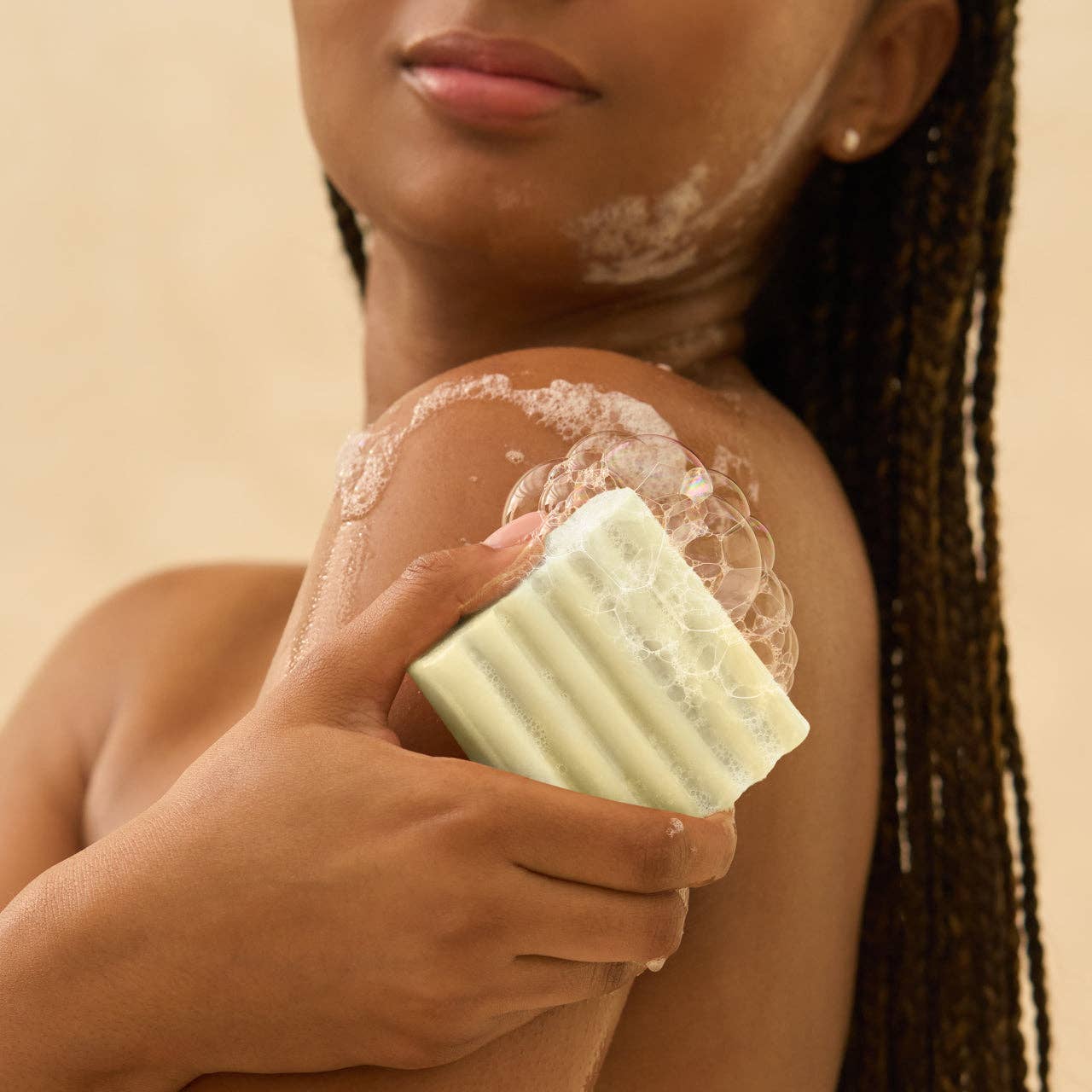 KITSCH - Glycolic Acid Exfoliating Face and Body Wash