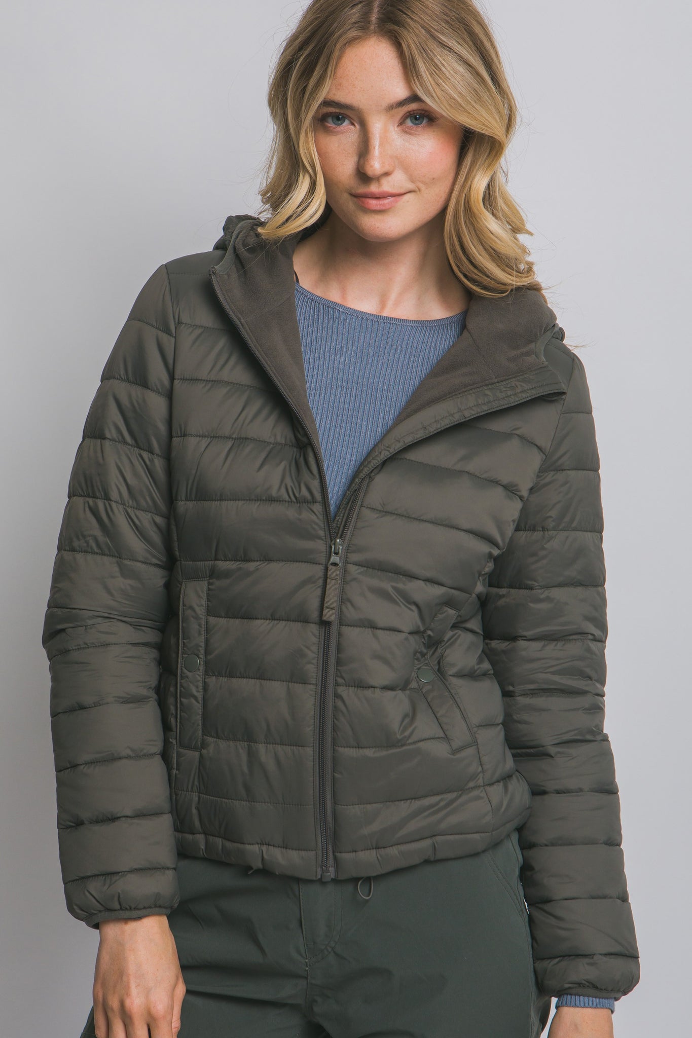 Hooded Light Puffer Jacket