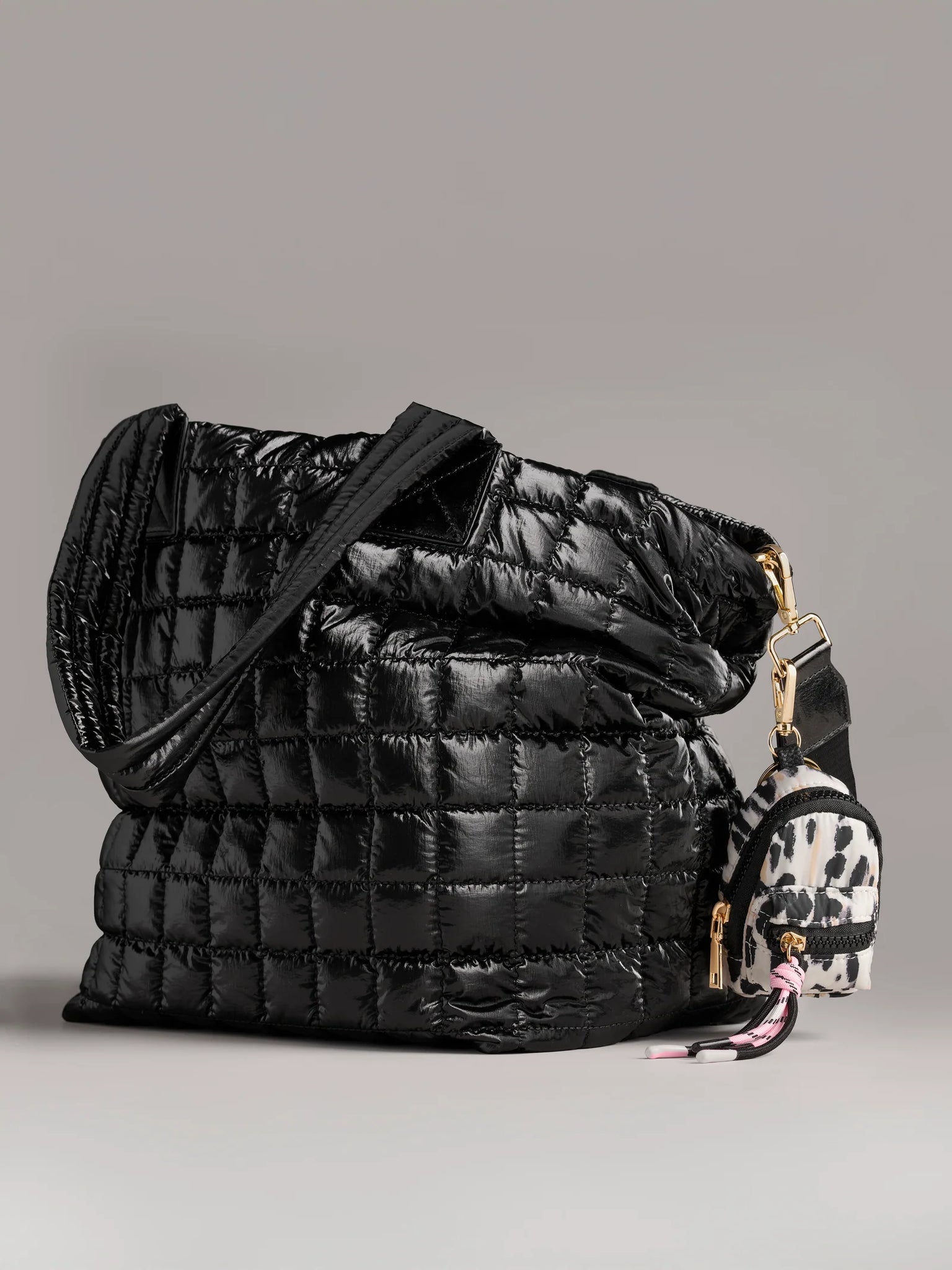 Logan Tote- 2 Colors