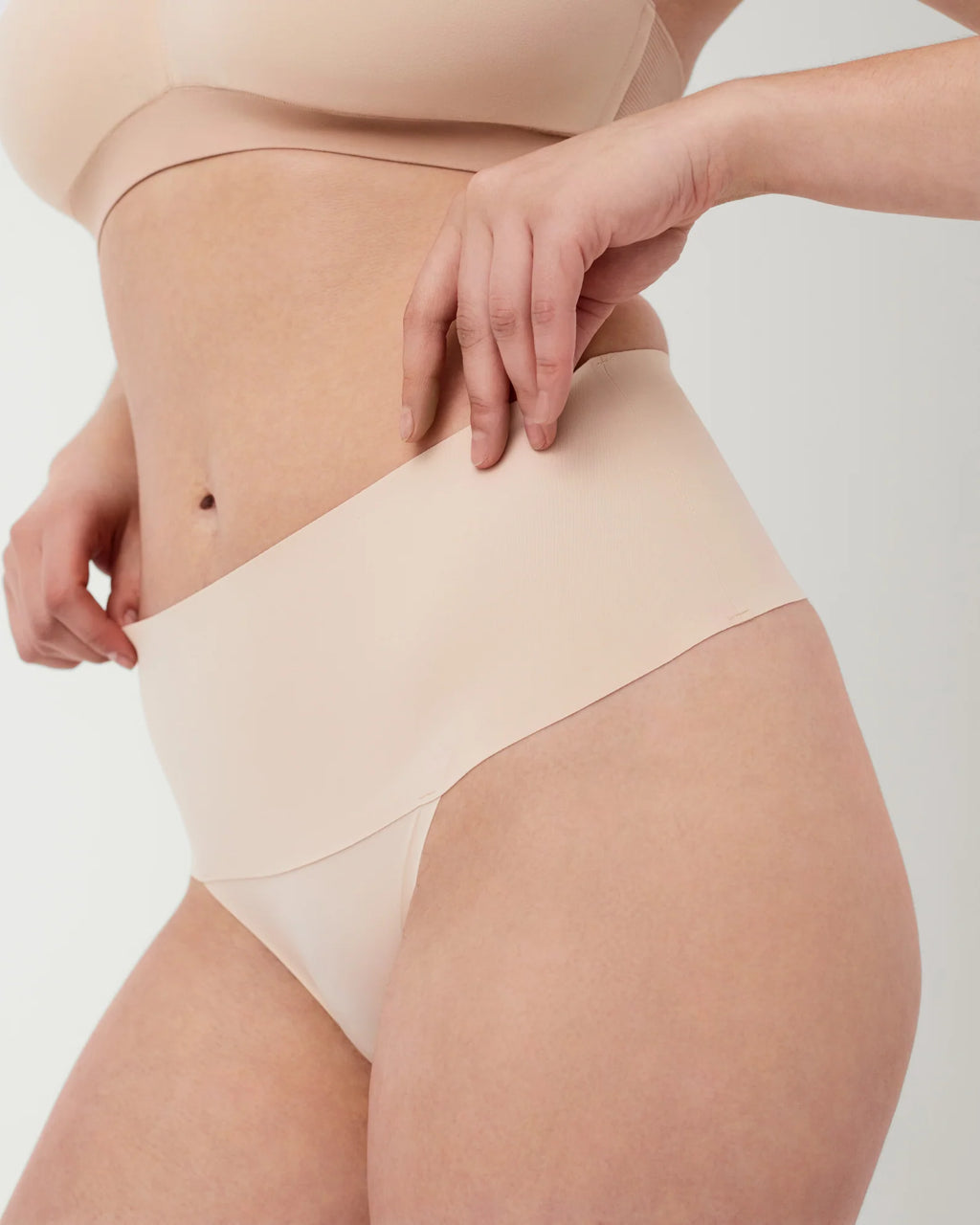 Spanx Undie-Tectable Thong