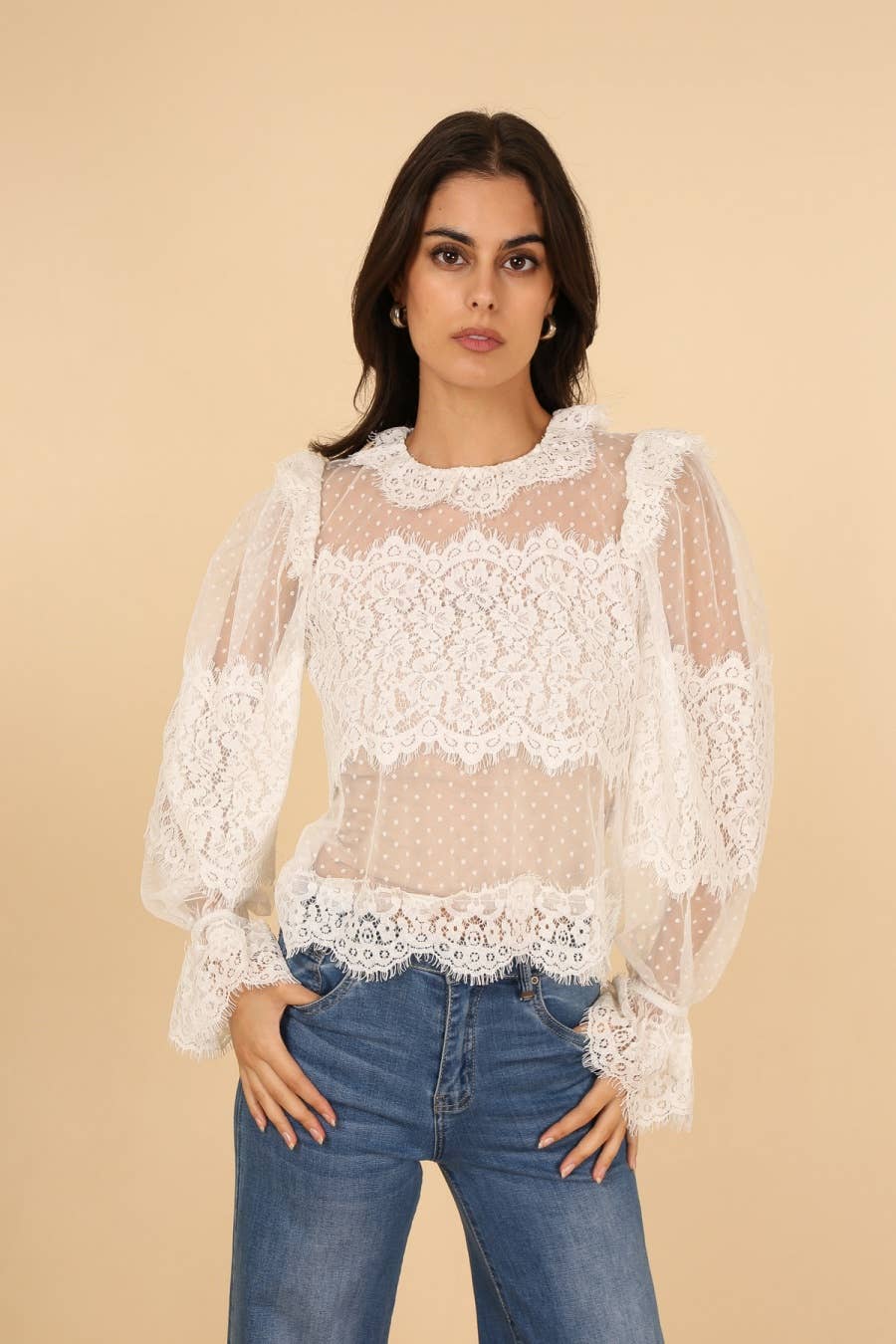Dentelle Lace Top