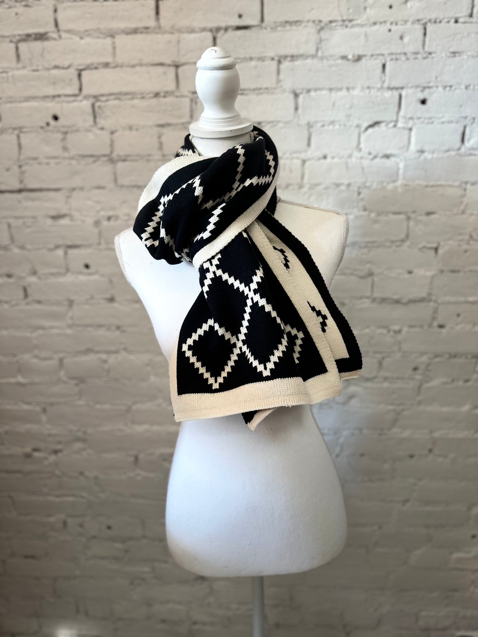 Reversible Knit Scarf 2 Colors