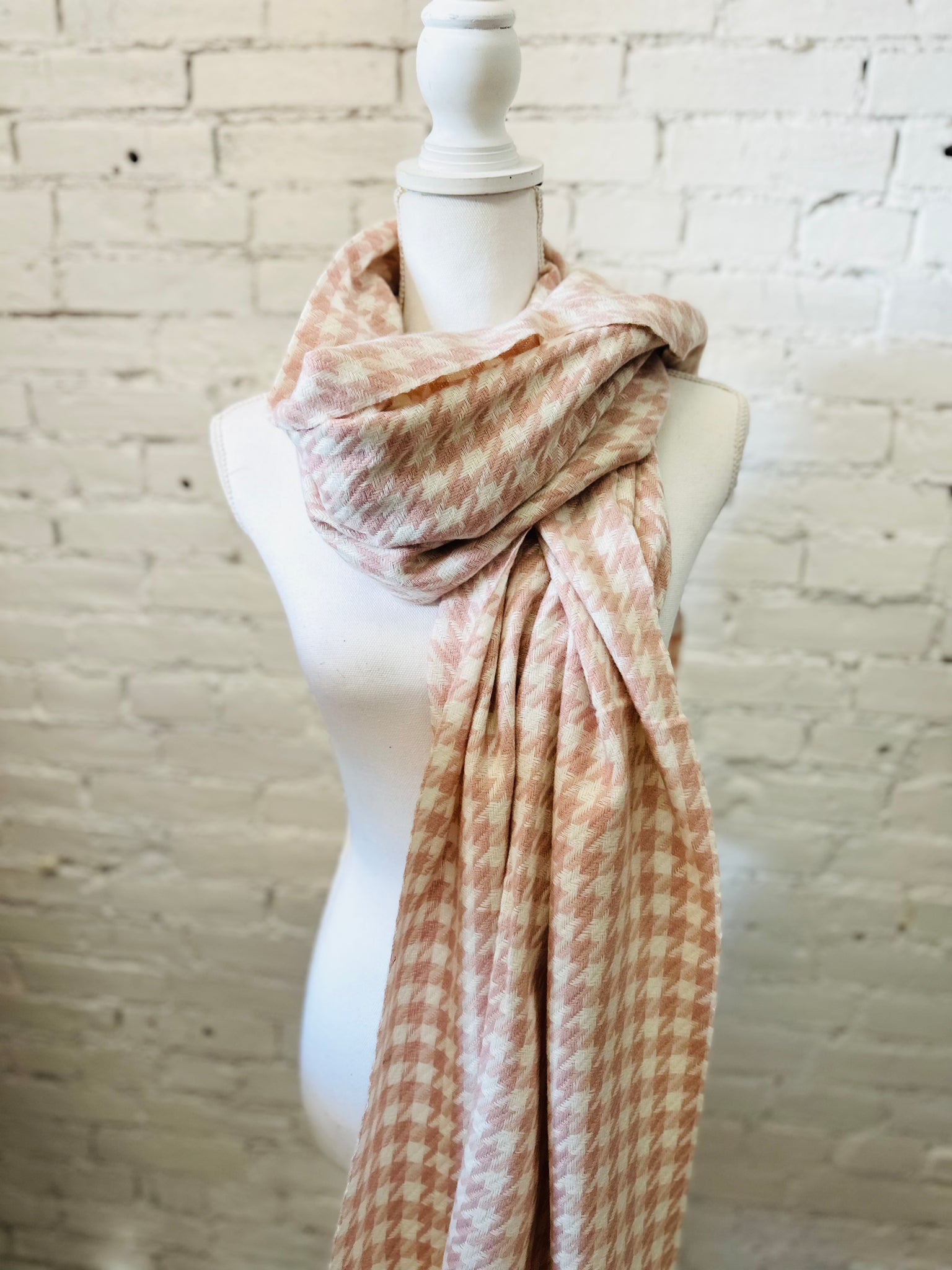 Houndstooth Scarf 2 colors